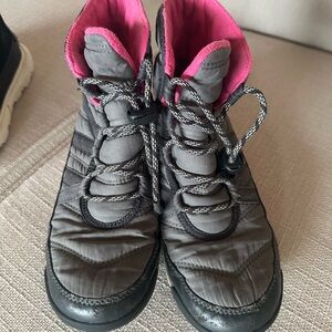 Girls Sorel Snow Boots